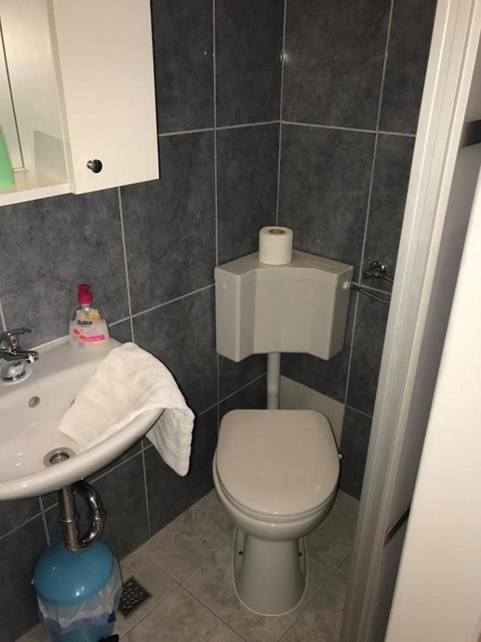 Apartments Aniko Saric Tučepi エクステリア 写真